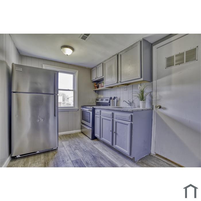 134 William Wade Ave